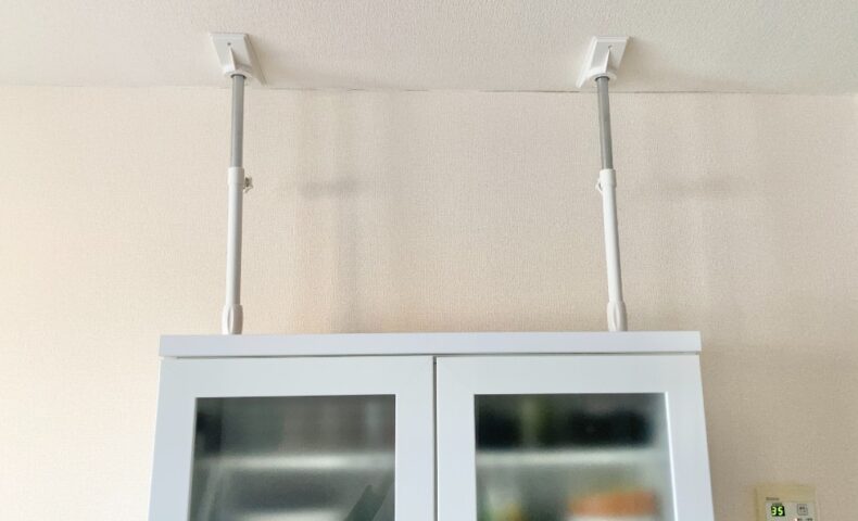 地震に備えよう！食器棚の転倒防止策を解説【賃貸でもOK】